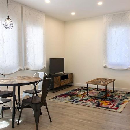 Burgo Apartamentos La Quinta מראה חיצוני תמונה